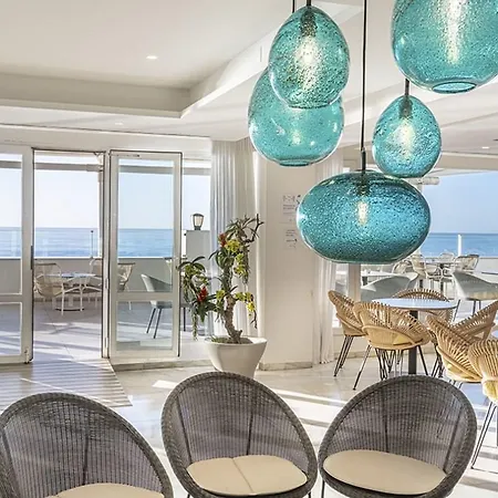 Benalma Costa Del Sol Hotel 4*