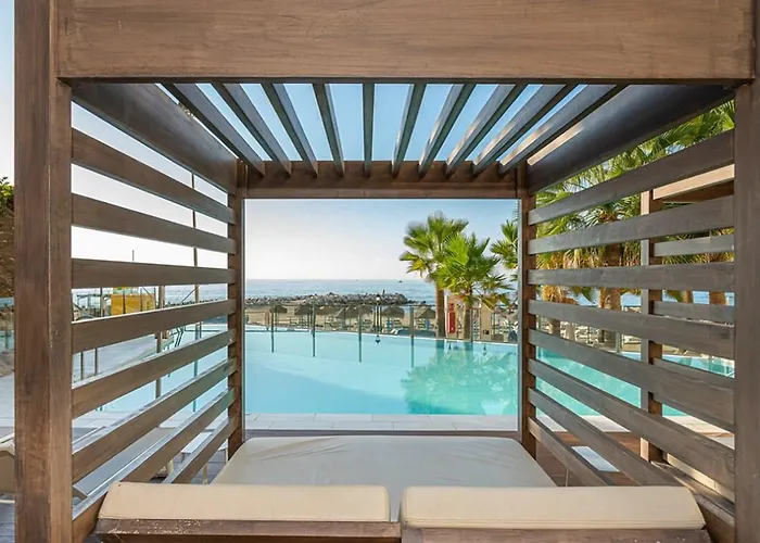 Benalma Costa Del Sol Hotel 4*