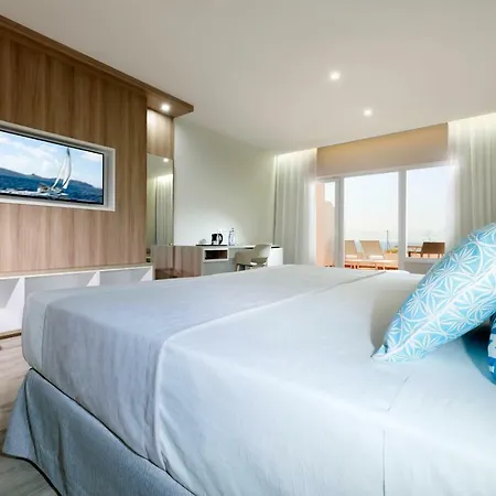 Benalma Costa Del Sol Hotel 4*